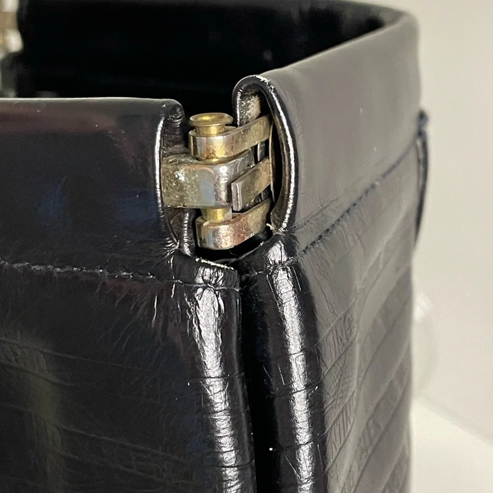 Mario Valentino valentino luxury